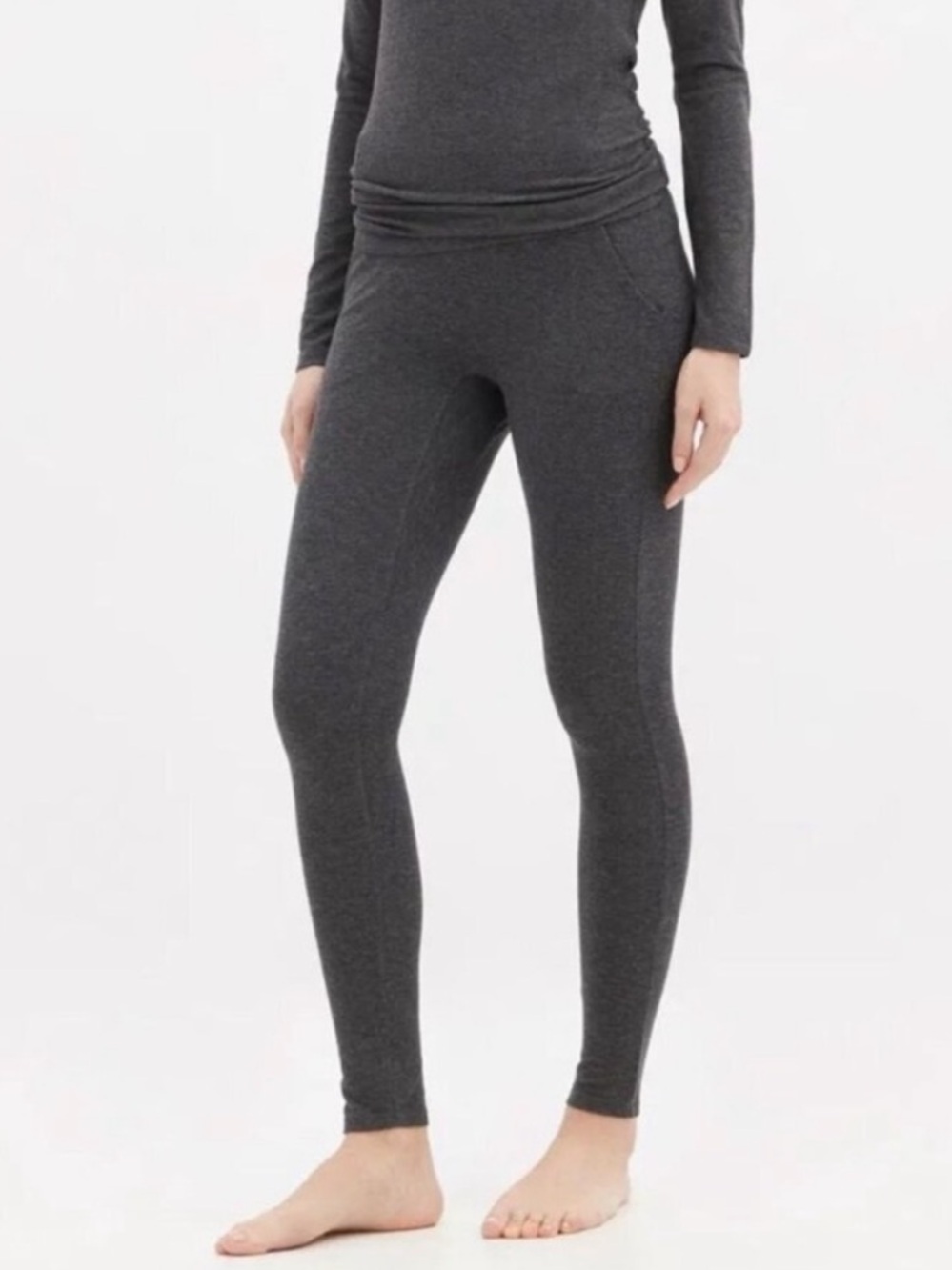 Lunya Restore Pocket Leggings in Charcoal